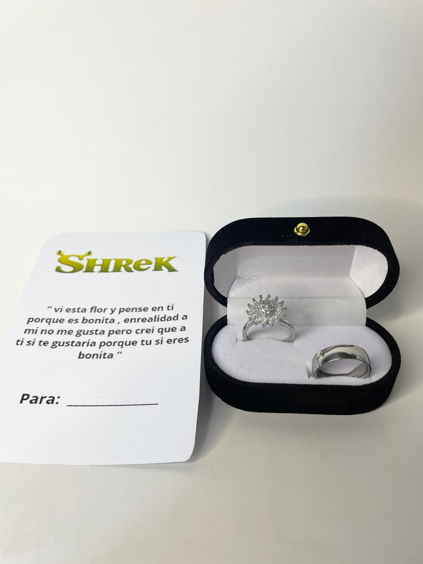 Anillo Fiona y Sheck🌻