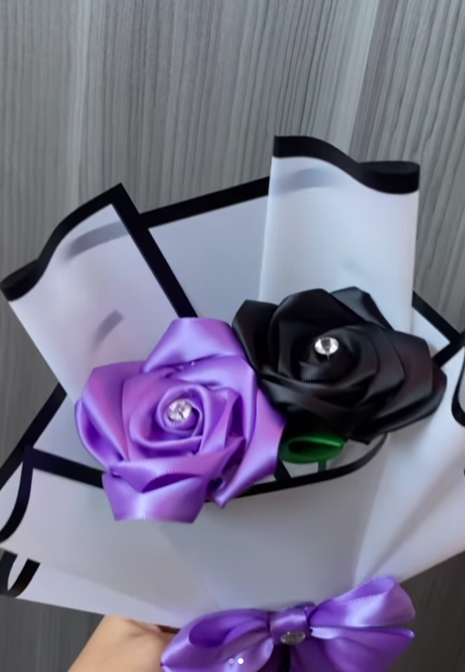 2 rosas eternas