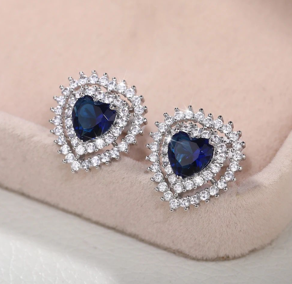 Blue sweet zircon