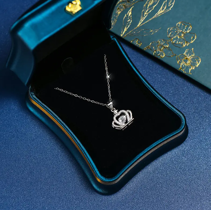 Collar Luxury
