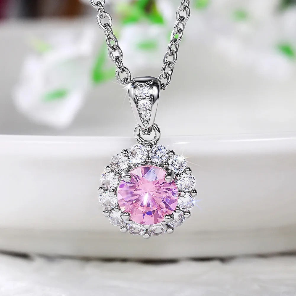 Silver rose necklace