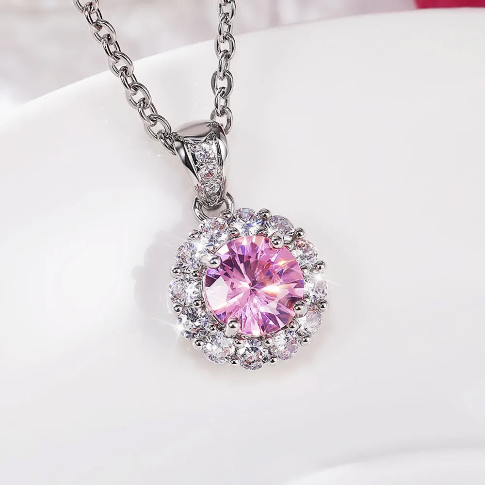Silver rose necklace