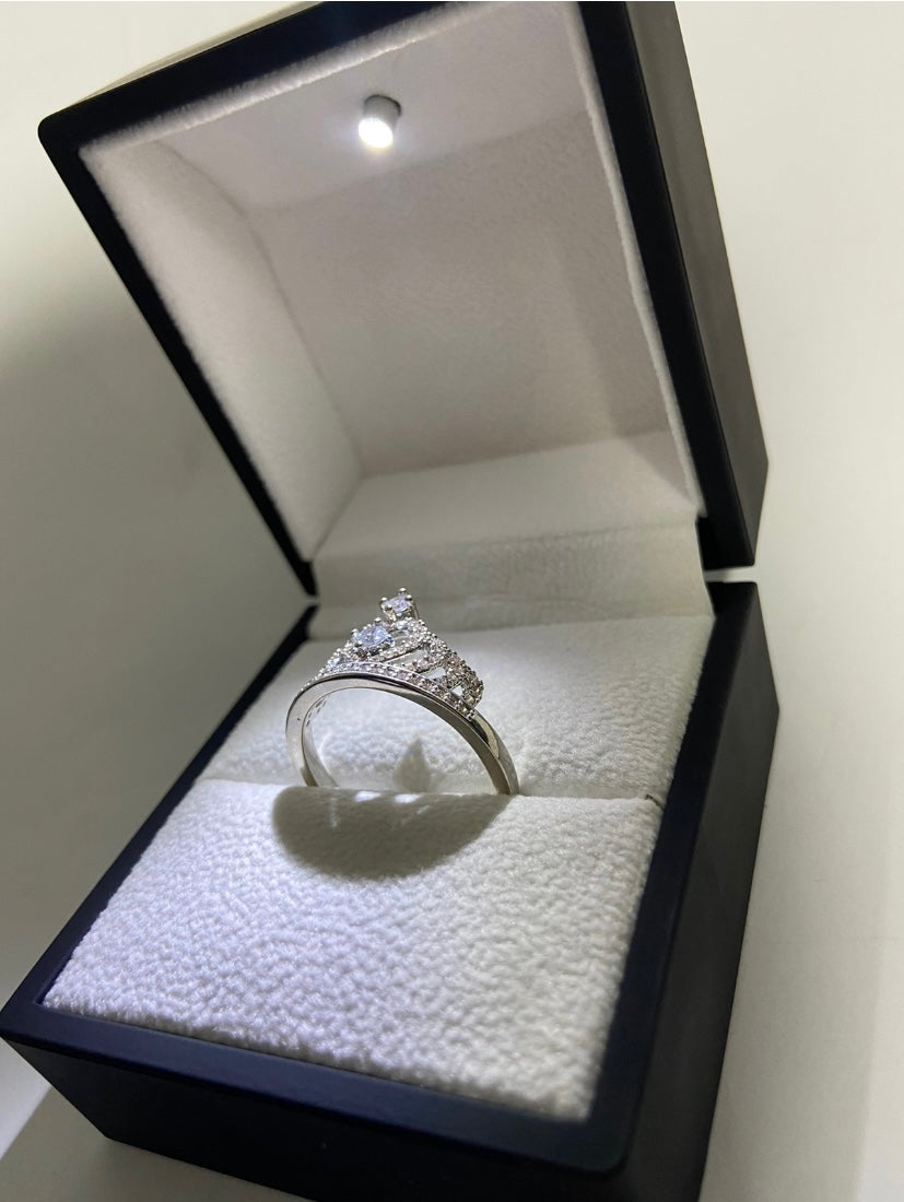 Luxury cristal ring