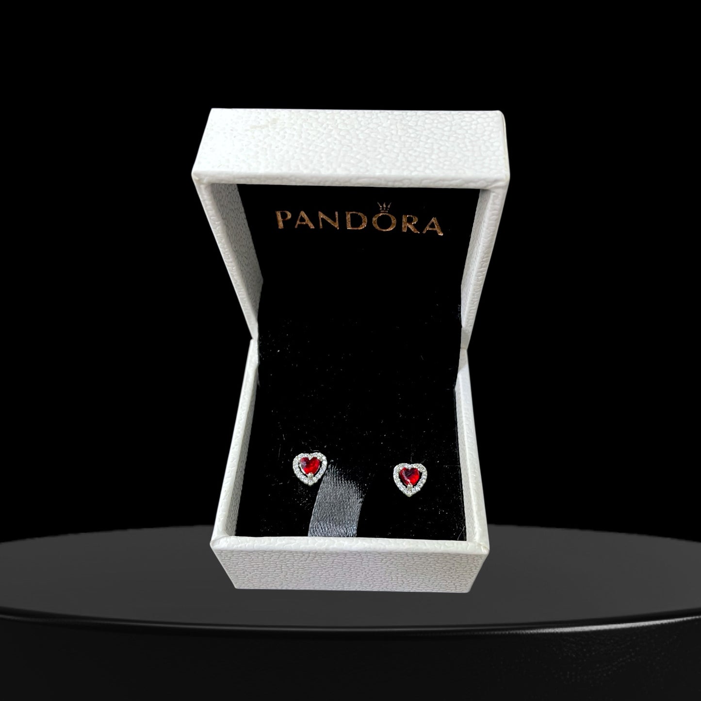 Pendientes de botón con forma de corazón - Rojo