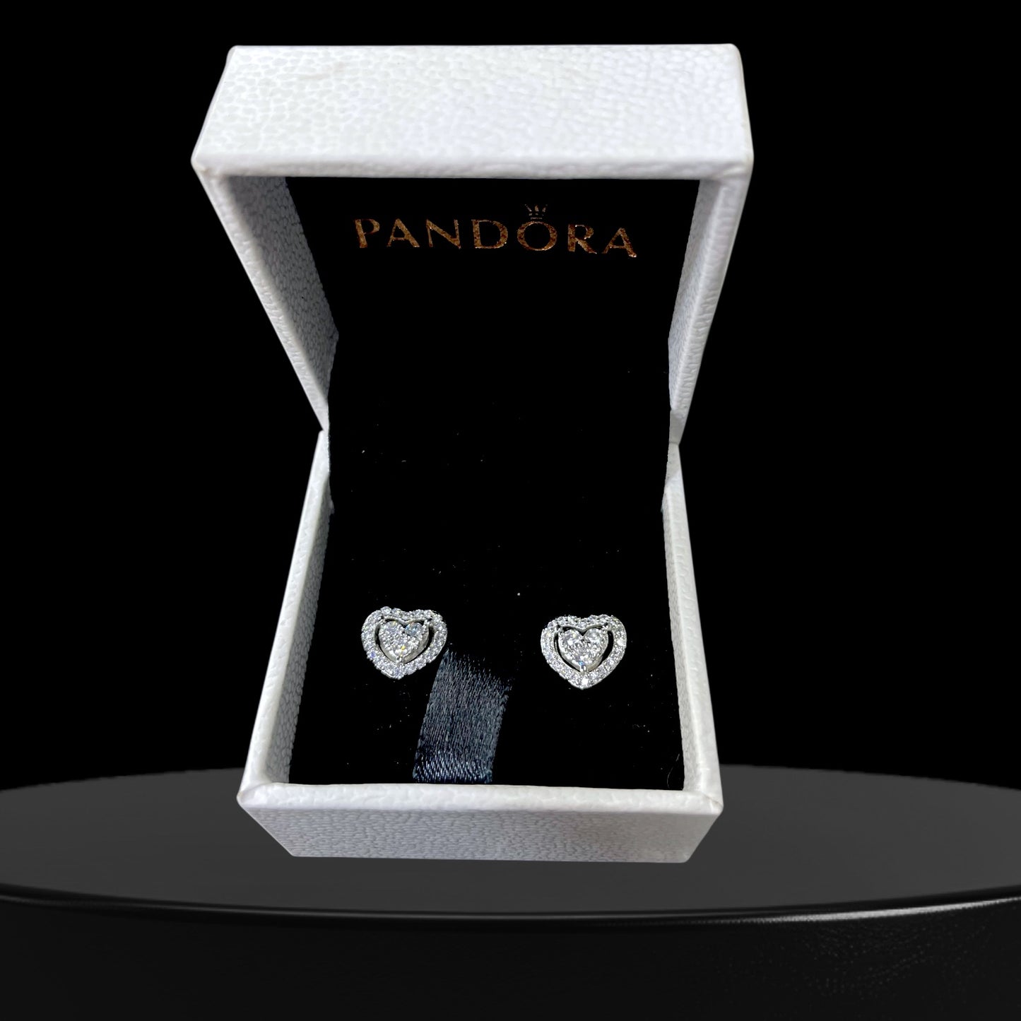Dainty heart zircon