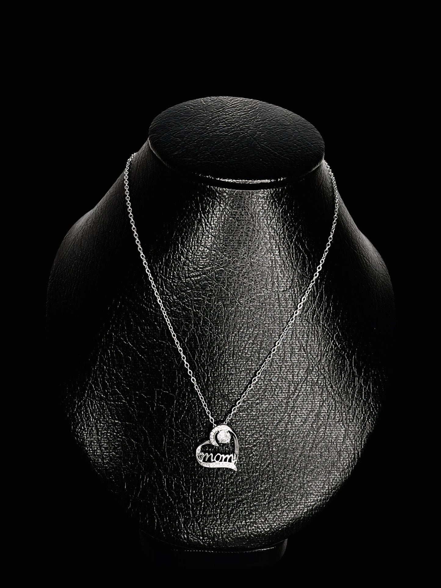 PENDANT NECKLACE MOTHER