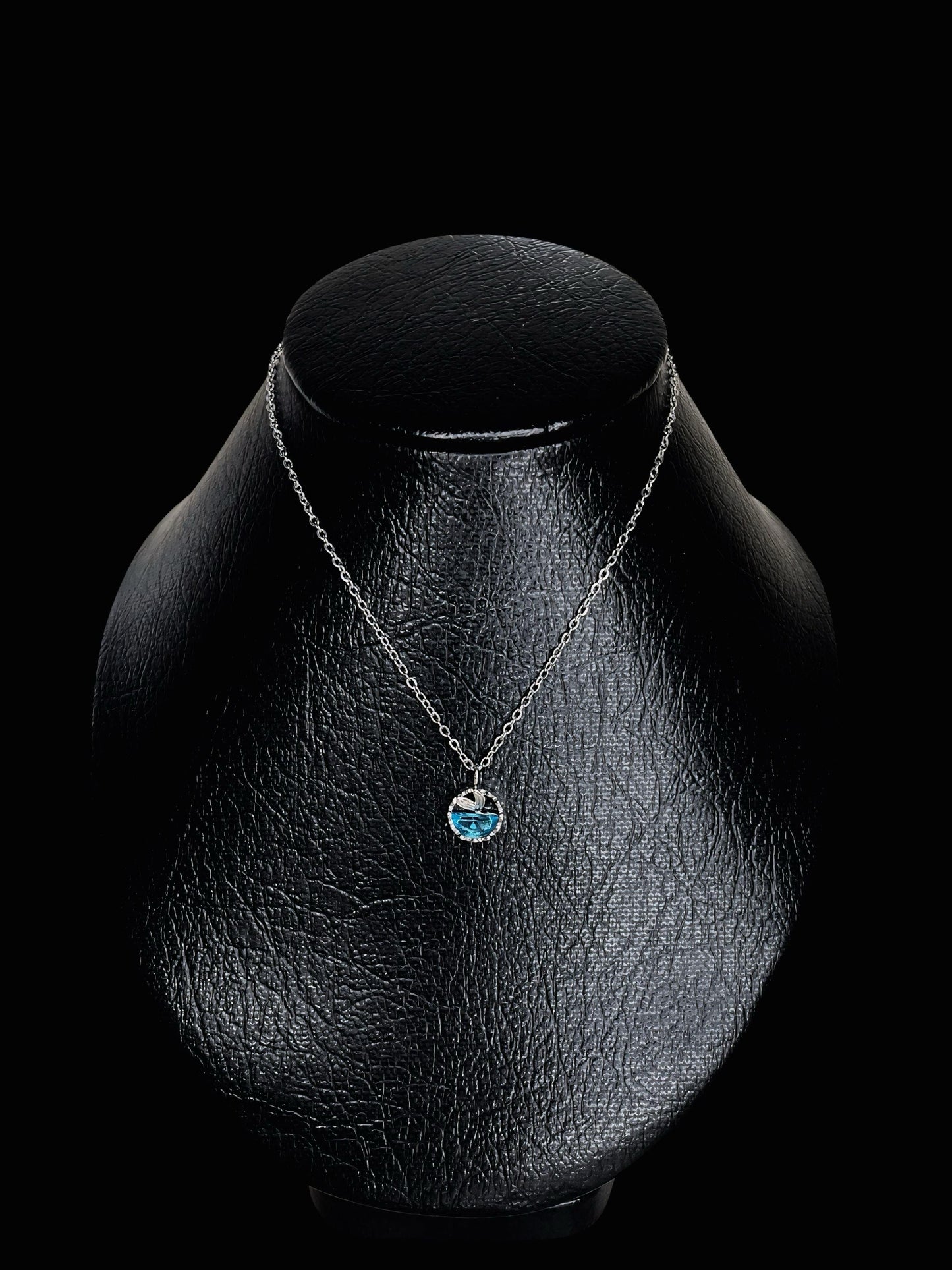 SILVER NECKLACE SIREN
