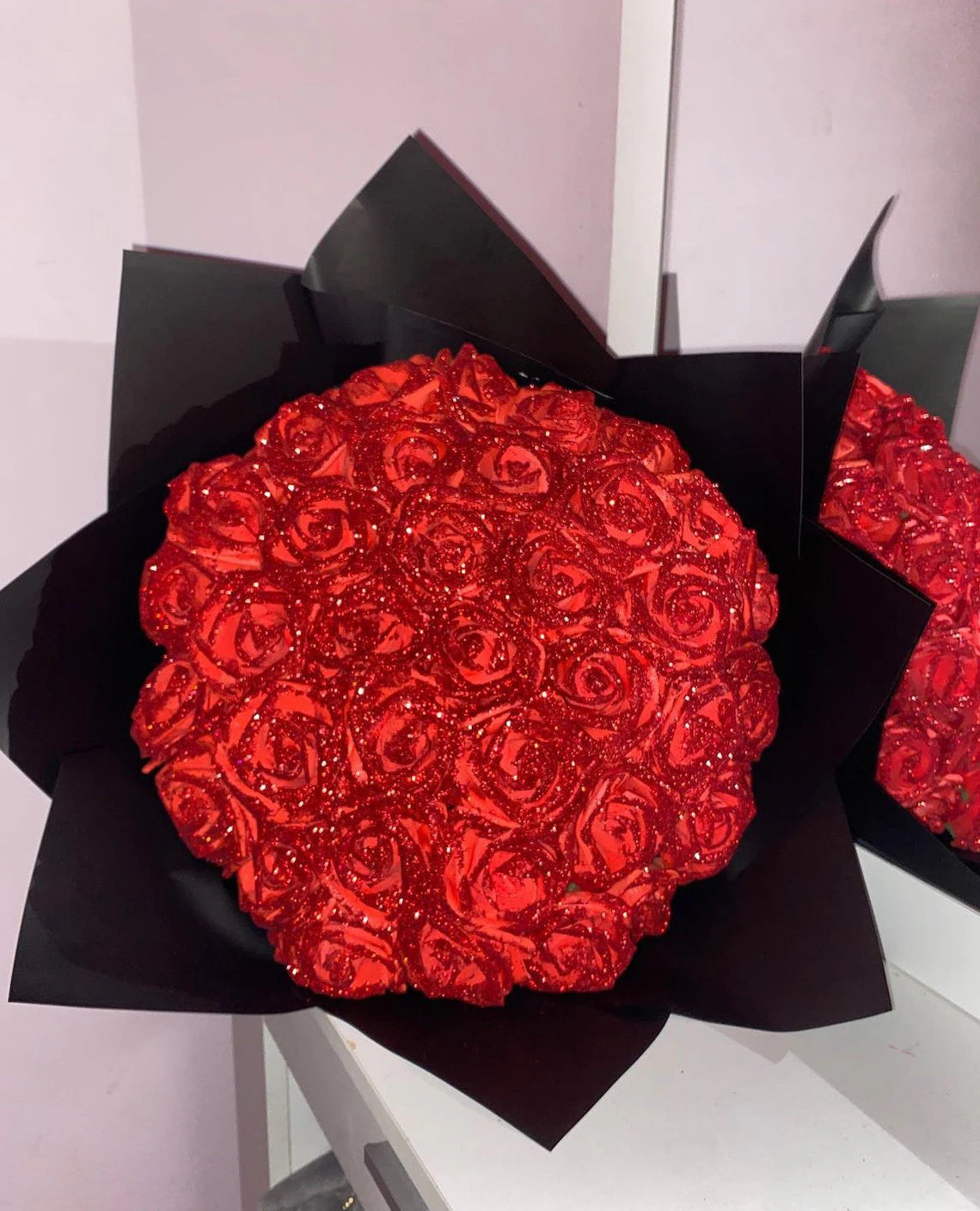 Rosas eternas rojas con glitter de 30