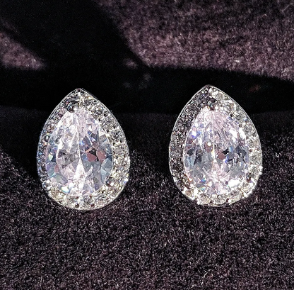 Gota de agua  Zircon