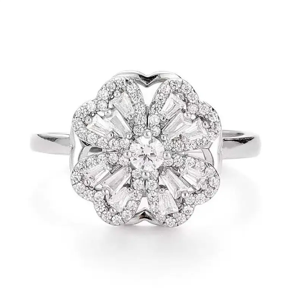 Anillo trebol  ajustable
