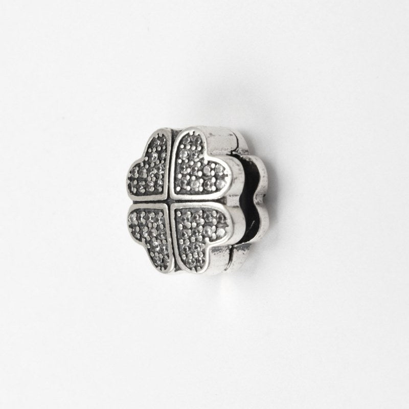 Charm Clip Trébol Microcircones De Plata 925 - PP0818