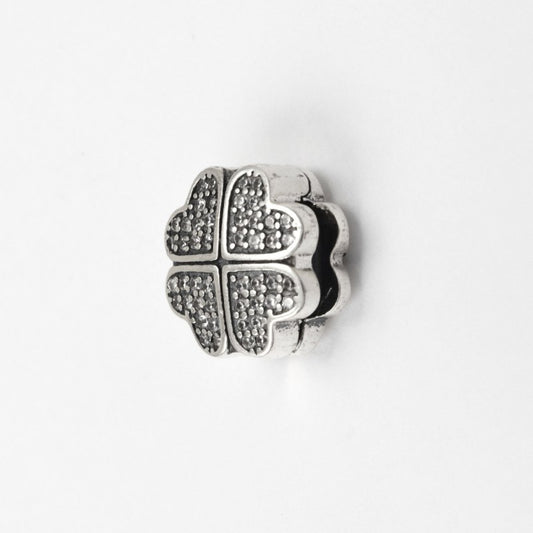 Charm Clip Trébol Microcircones De Plata 925 - PP0818