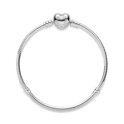 Brazalete Pandora Moments cadena de serpiente con broche de corazón