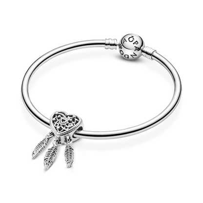 Charm Atrapasueños de corazones y tres plumas