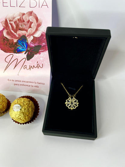 Collar trebol