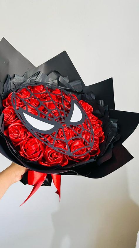 30  rosas eternas - Tematica spiderman